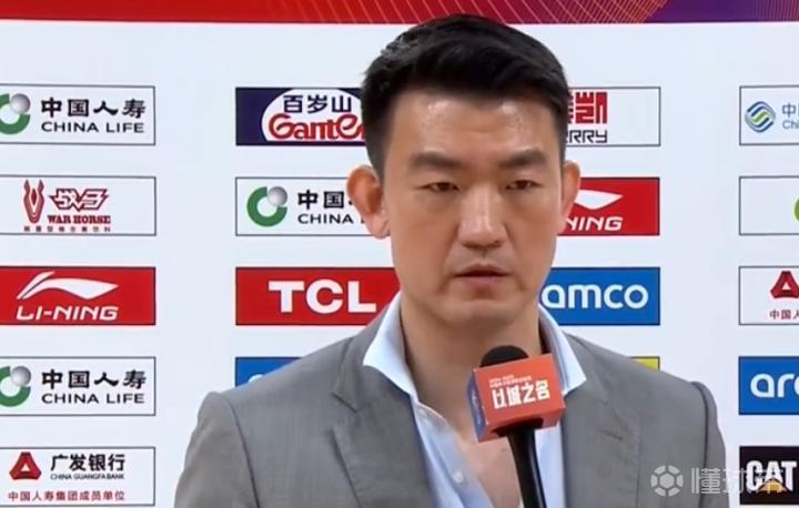 教练更替和