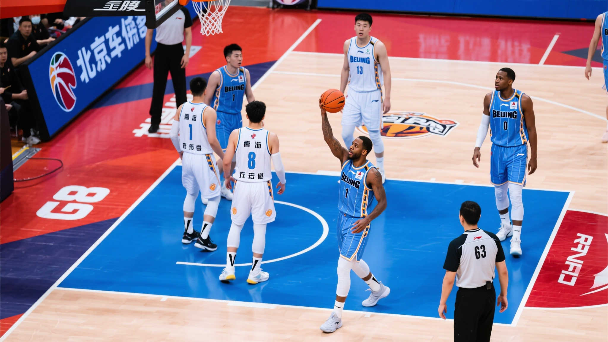 尼修斯与罗 尼修斯与罗